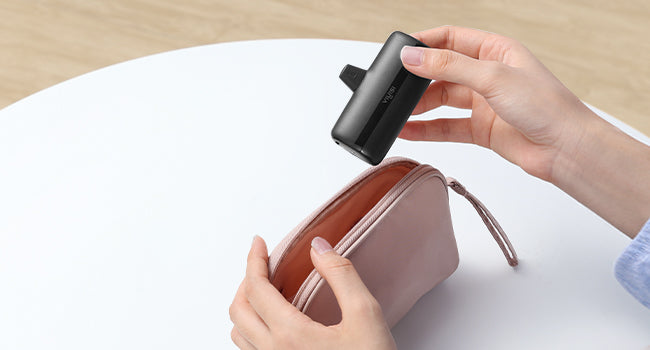 Charger Station Kit for iPhone, Portable Chargers 5000mAh with Magnetic Charging Station Dock